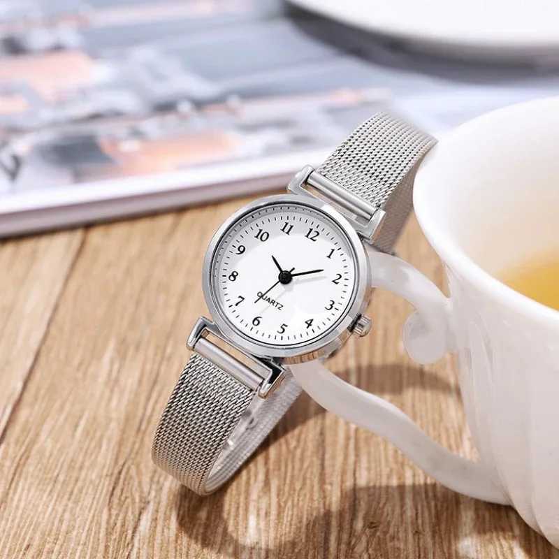 Women Watches Saat Simplicity Silver Mesh Strap Womens Bracelet Watch Casual College Style Fashion Versatile Clock Gift X240920