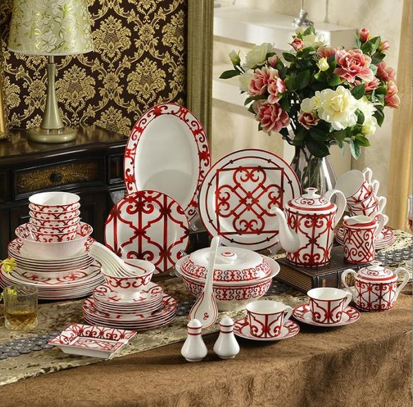 NEW Bone China western Tableware Set 58 PCS Ceramic Dinnerware Set Chinese red color Porcelain Dishes And Plates Cups And Saucers Kit Gifts