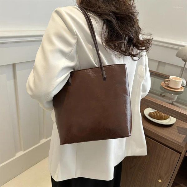 Totes Fashionable Solid Color Large Capacity Women&#039;s Handbag Casual Shoulder Bag Simple Commuting