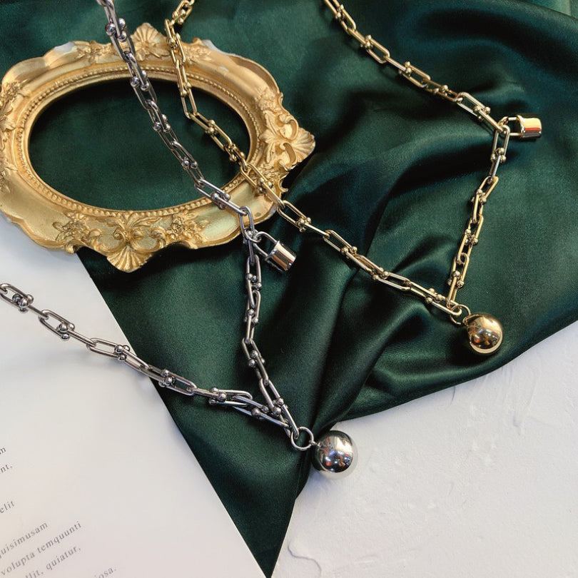 Womens Necklace Choker Chain 18K Gold Plated Stainless Steel Designer Necklaces Pendant Statement Fashion Wedding Jewelry Fashion Versatile Accessor