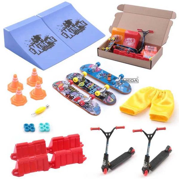 3 Pcs Frosted Surface Alloy Finger Skateboard Box Packag Kits Mini Sports Pants Ramp Scooter Roadblock Indoor Home Leisure Toys Y240817