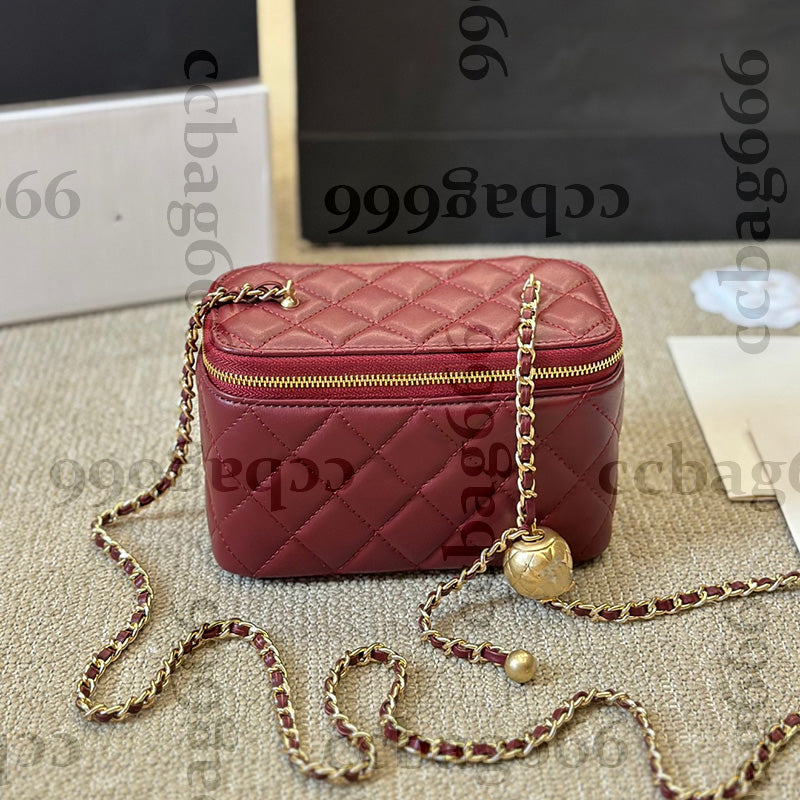 Womens Lambskin Luxury Vanity Makeup Box Bags With Mirror Crush Gold Ball Bead Metal Chain Crossbody Handbags Lipsctick Card Holder Cosmetic Case 18
