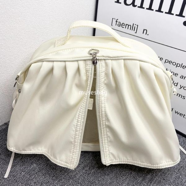 Designer Women&#039;s High Quality Simple Large Capacity Cute Curtains Doll Pain Bag New Casual and Lightweight Student Backpack Single Shou