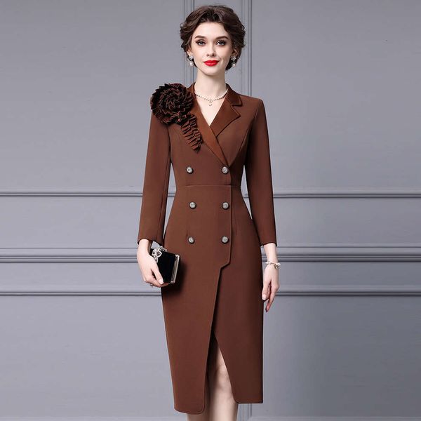 Smart and Elegant Feminine Style Split Hip Skirt Three-dimensional Flower Decoration High Waist Slimming Suit Collar Dress Autumn Style Silk