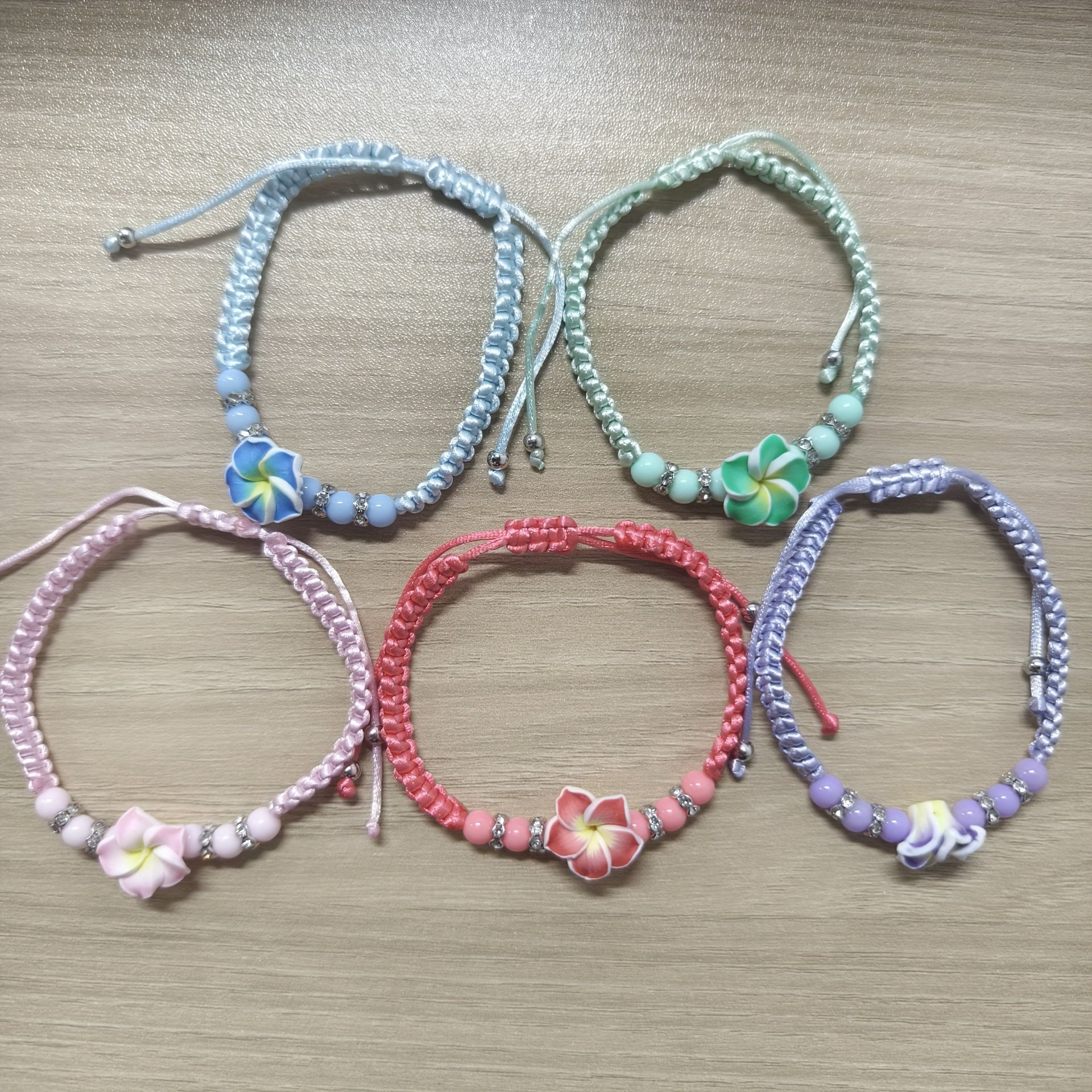 TEMU 5-pack Handmade Floral Pendant Women's Woven Bracelets, Elegant Style, Versatile For Daily & Gift Occasions, Wear