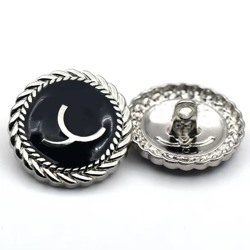 Metal Letter Diy Sewing Button with Stamp Round Letter Clothing Buttons for Shirt Sweater Coat