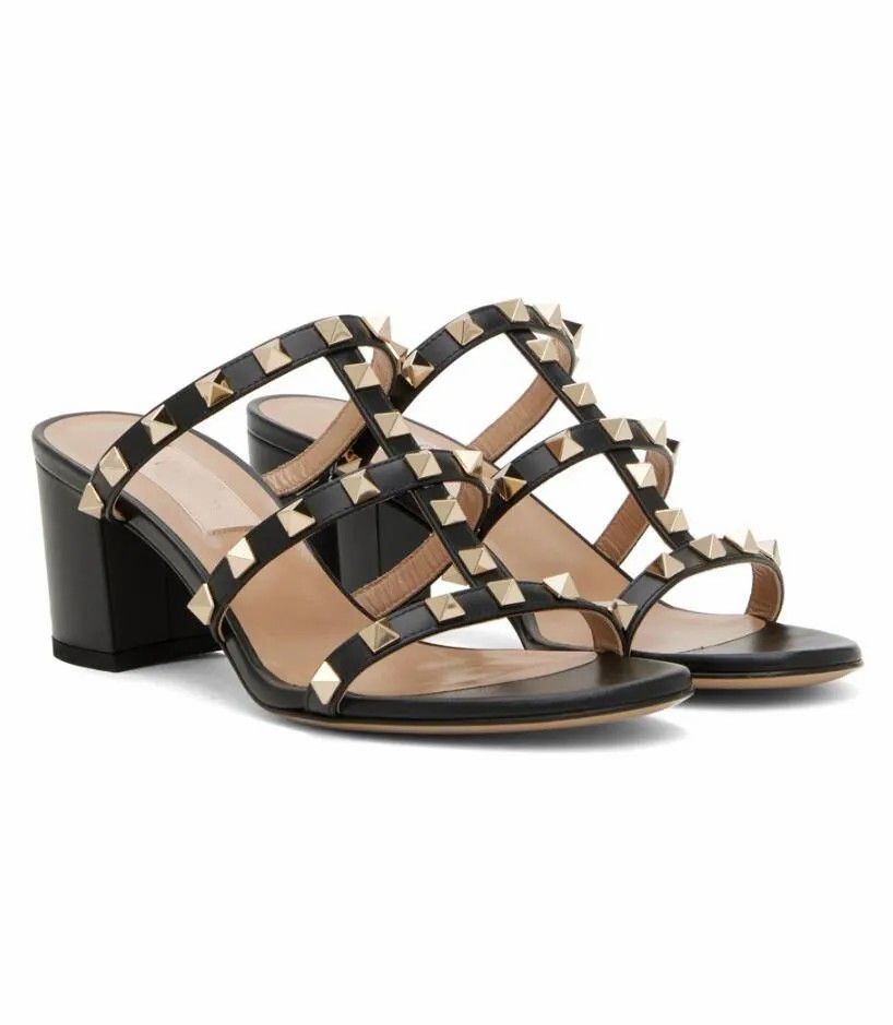 Top Luxury Roman Stud Sandals Shoes Women Designer Dress Shoe Calfskin Leather Maxi Rivets Chunky Heels Italy Brand Comfort Daily Walking White Blac