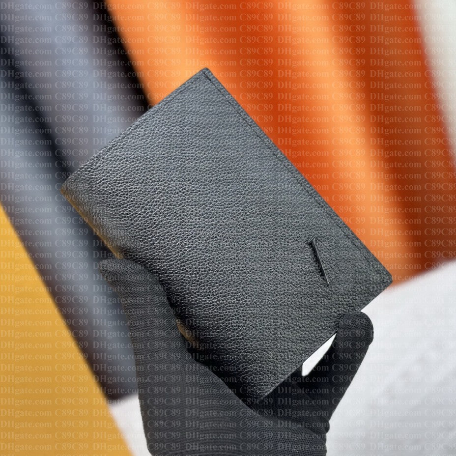 Designer Passport Holders Multiple Card Holders Credit Wallet Men and Women Black Fashion Passport Cover ID Business Pocket for Ladies Purse Case wi