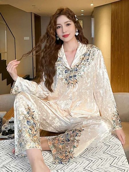 2025 Spring-summer New Pamas Women&#039;s Korean Collar Gold Fashion Designer V-shaped Top With Pants, Suitable For Outerwear Home Clothes