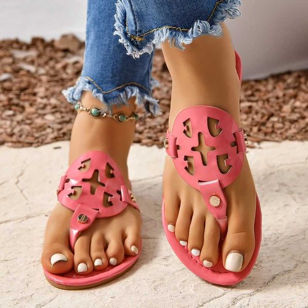 TT slipper T slipper Sandals Summer Slippers Women Flat Luxury Outdoor Beach Woman Flip Flops Female Sandals Trend Brand Design Slides Shoes