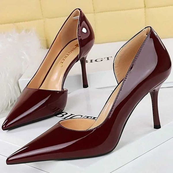 Dress Shoes Size 34-43 Women 8cm Thin High Heels Pumps Lady Shallow Pointed Toe Mid Heels Side Hollow Patent Leather Nude Burgundy Red Shoes