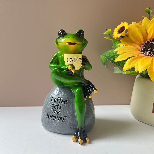 Coffee Drinking Frog Statue Animal Figurines Resin Crafts Collectible Figurines Outdoor Garden Patio Law Decoration