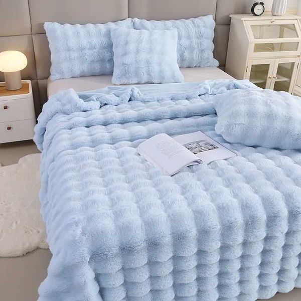 Tuscana Big Bubble Rabbit Plush Blanket Nap Cover Sofa Blanket Four Seasons Air Conditioning Blanket Blankets for BedsC241128