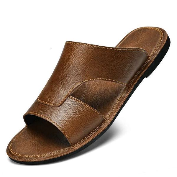 High Quality Cowhide Summer Slippers Casual Leather Soft Sole Anti Slip Sandals New Men&#039;s Shoes
