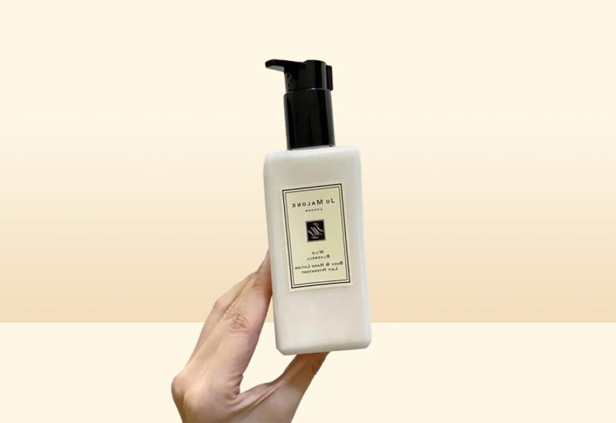 Perfume Body hand Lotion High Quality Perfuming Orange Blossom Blackberry Bay Wild bluebell RED ROSE Wash Deodorant 250ml fast delivery9742178
