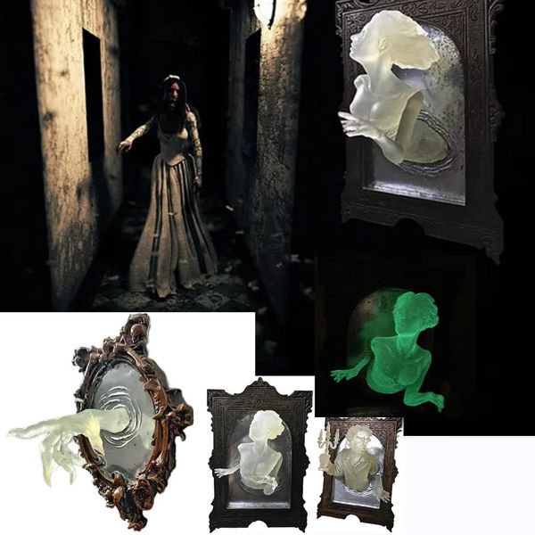 Decorative Objects Figurines Ghost in The Mirror Wall Decor Glow Dark Halloween 3D Horror Spooky Sculptures Resin Luminous Statue Ornaments