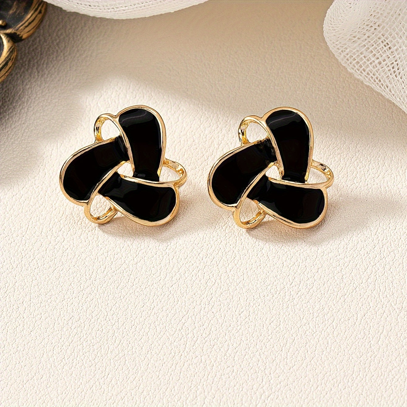 TEMU Elegant & Cute Stud Earrings - Zinc Alloy With Stainless Steel Posts, Casual Attire