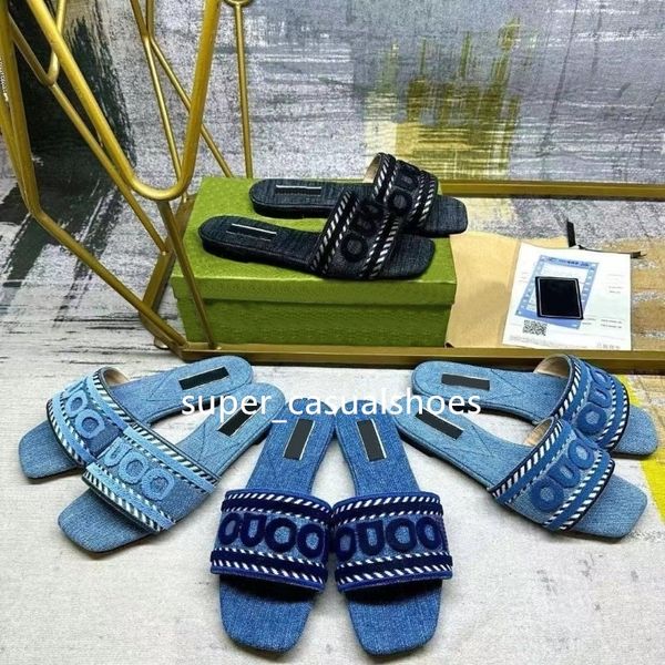 Designer Sandals Women Interlocking Slides Embroidered Slippers Ladies Flat Beach blue Summer Fall Mules Outdoor Waterproof Luxury Slipper s