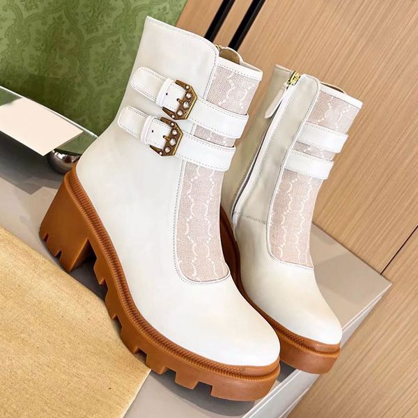 Designer -letter boots womens short boots with calf leather fabric leather lining front decoration rhinestone buckle accessories classic boo