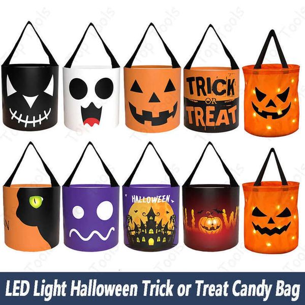 Or Trick Treat Light LED Bucket Pumpkin Candy Bags Collapsible Halloween Basket For Thangiving Party Gift Baskets s