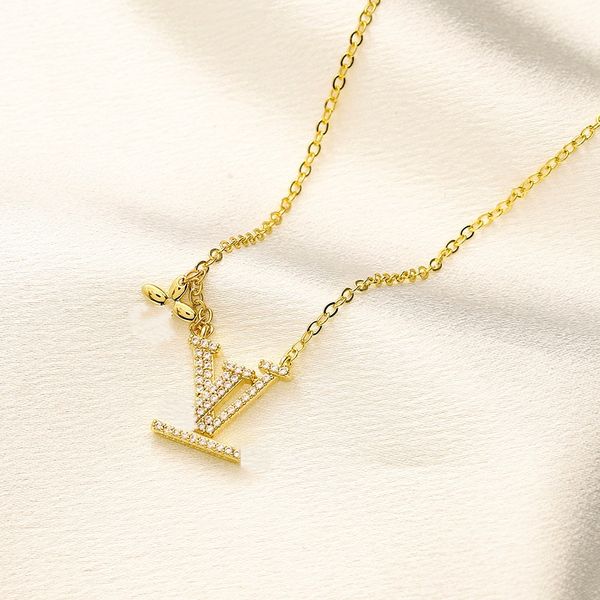 Never Fade Gold Plated Fashion Brand Designer Stainless Steel Letter Choker Pendant Necklace Jewelry Accessories Gift Without Box22 Aba