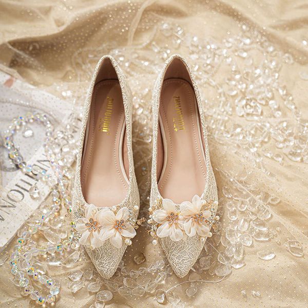 Women Shoes Flat Ballet Flats Um single de primavera e outono para mulheres novo estilo médio de boca superficial rasa francês calcanhar gro