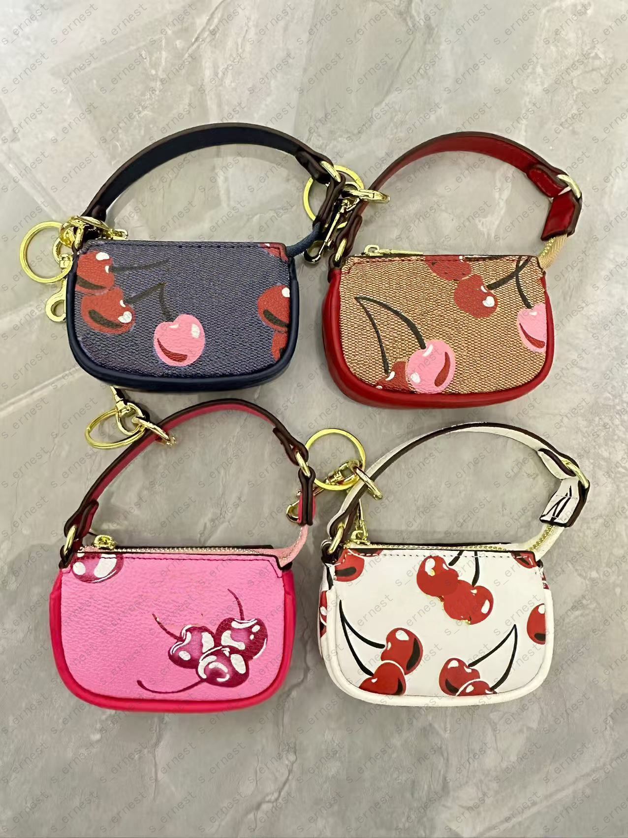 Designer Wallet of Women Chain wallet Capacity Card Case Zipper Card Holder Stylish bags pink Wallet Coin purse Coin wallet Strawberry