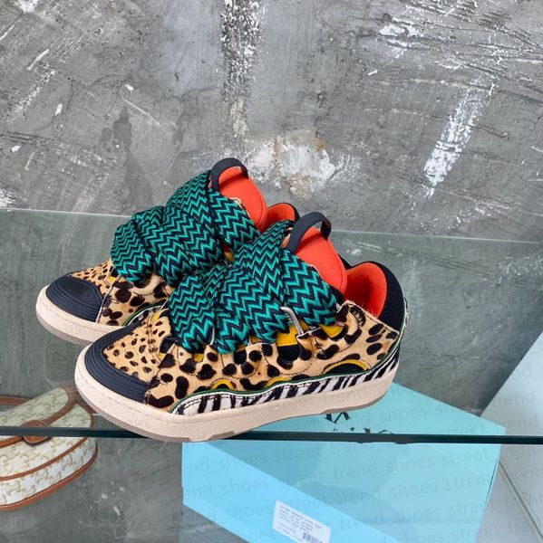 Casual Shoes Leather Curb Lace-up shoes style extraordinary sneaker embossed Leather Curb sneakers mens womens in nappa calfskin shoe Rubber