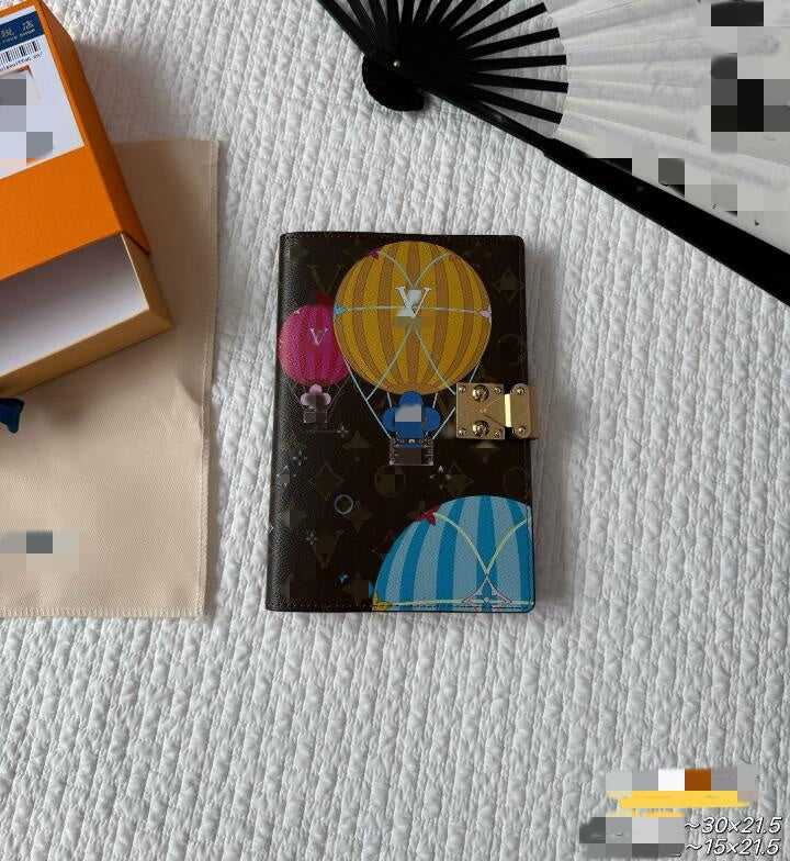 16 style Vintage luxury real leather Notebook designer fashion diary Notepads Business Notebook Travel Journal Notepads Teacher Day Student meeting