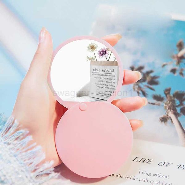 1Pcs Small Mirror Portable Folding Make-Up Mirror Creative Mini Mirror Sliding Cover Handheld Mini Pocket Mirror Makeup MirrorXJ240813