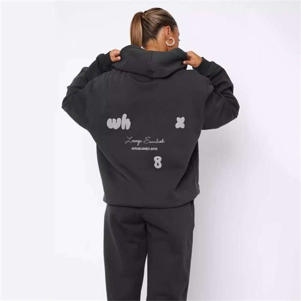 Whitefoxs Women Tracksuits Fox Two Pieces Designer 2024 New Autumn Winter Hoodie Fashionable And Sporty Short Sleeved Pullover Shorts Set 7