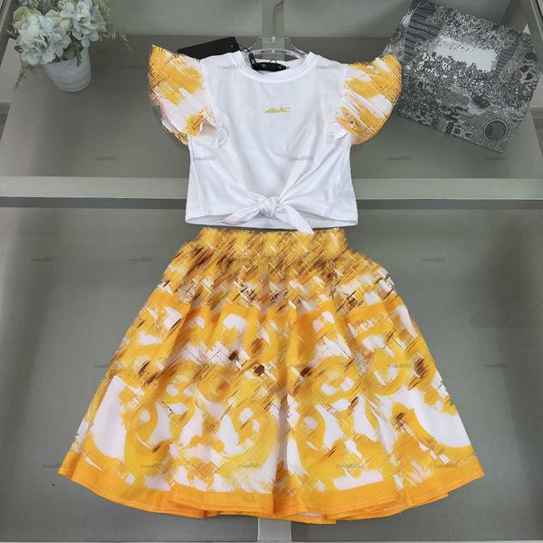 Popular Tracksuits girls dress Multiple styles baby dress set kids designer clothes Round neck T-shirt and Gold symmetrical print skirt