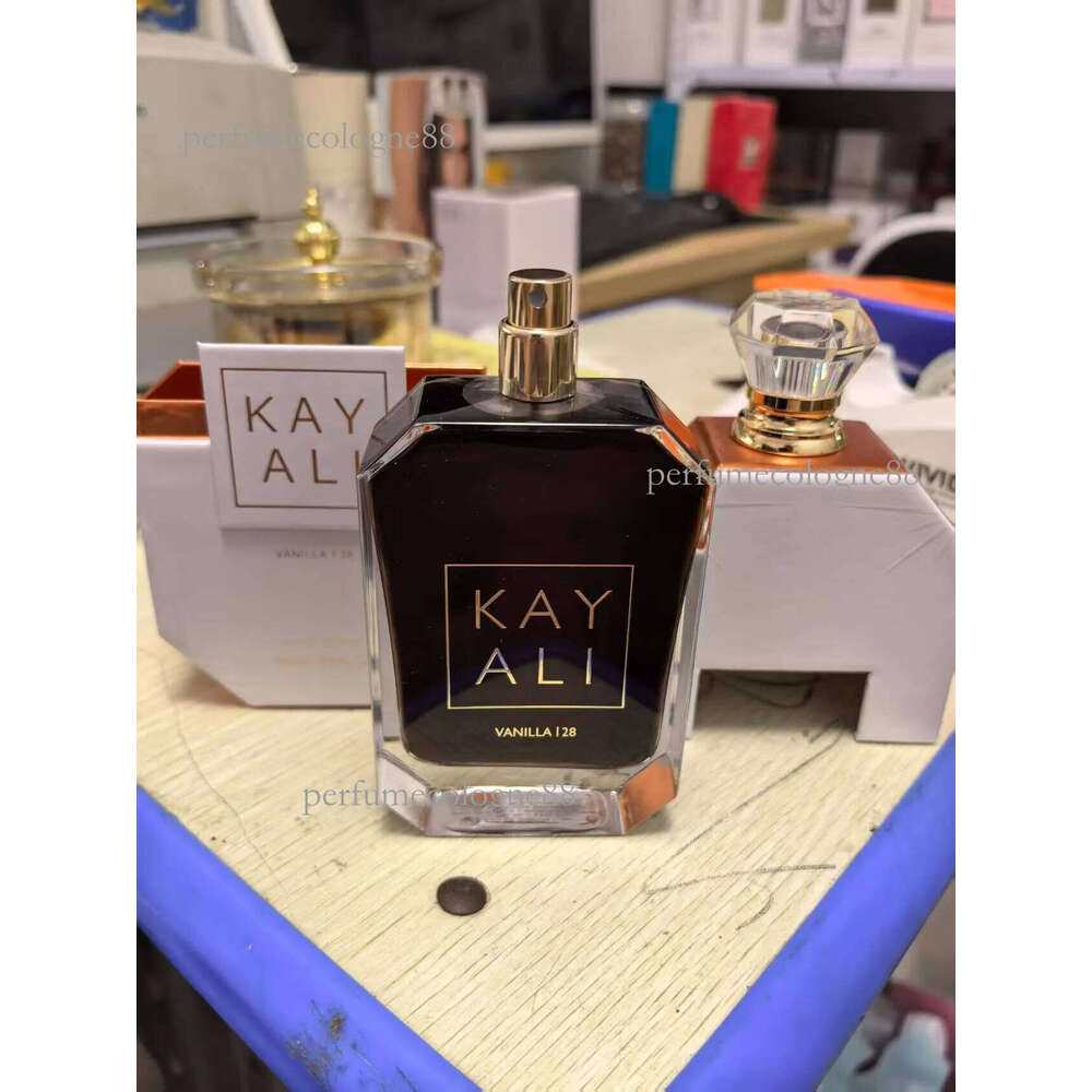 perfume cologne designer Body Spray Kayali Vanilla 28 Yum Pistachio Eau De Parfume Gelato 33 100ml Women Men Fragrance Long Lasting Good Smell Perfu