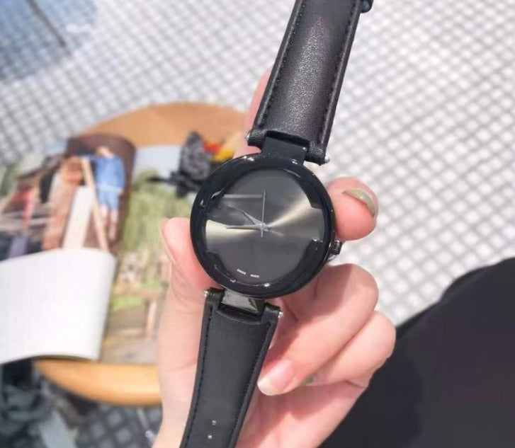 Hot Classic Vintage Quartz Classic Alphabet Markers Woman Watch Luxury Designer Watches Neutral The Simple Watchs No Box Gifts Dropship