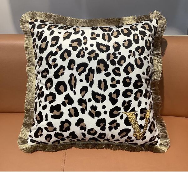 Pillowcase Leopard patterned Velvet Tassel Cushion Decorative Pillow Luxury Cushion Designer Cushions Cotton Covers Home Decor Pillows