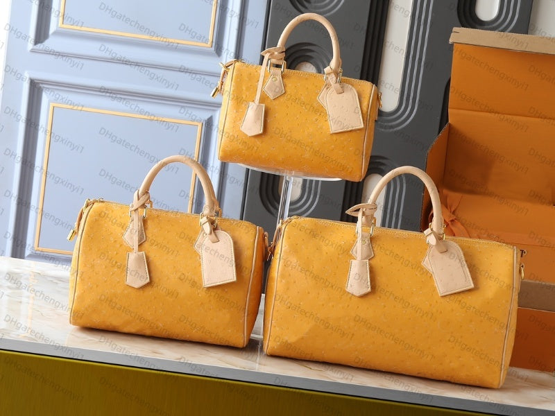 designer duffle bag luxury travel bag Soft grain cowhide leather Duffel Bags men women luggage bags large handbags