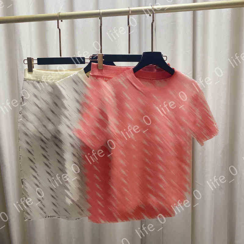 Womens Two Piece Dress VE Classic Lettering Logo Print Crew Neck T-shirt Suit Designer Dress Luxury Juice Tracksuits Women Clothing