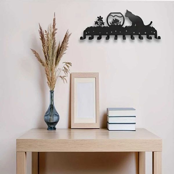 Metal wall mounted jacket and hat holder with 10 decorative key holders iron hanging organizer - sturdy entrance hook holder Y250114