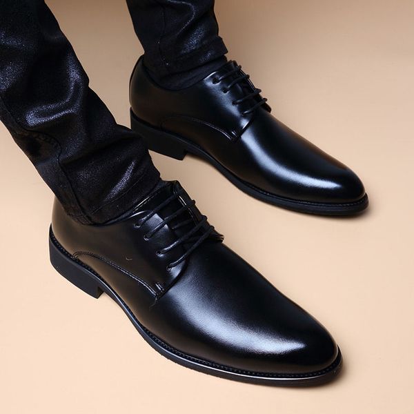 Leather Pointed Toe Heightening Business Dress Shoes for Men in Spring 2024 dh5727163