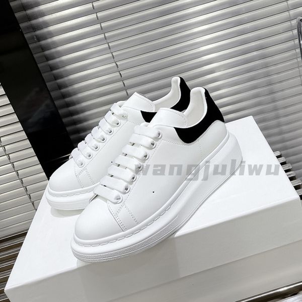 Fashion casual shoes board shoes matching couple small white shoes exquisite dress shoes designer solid color matching single shoes fashion
