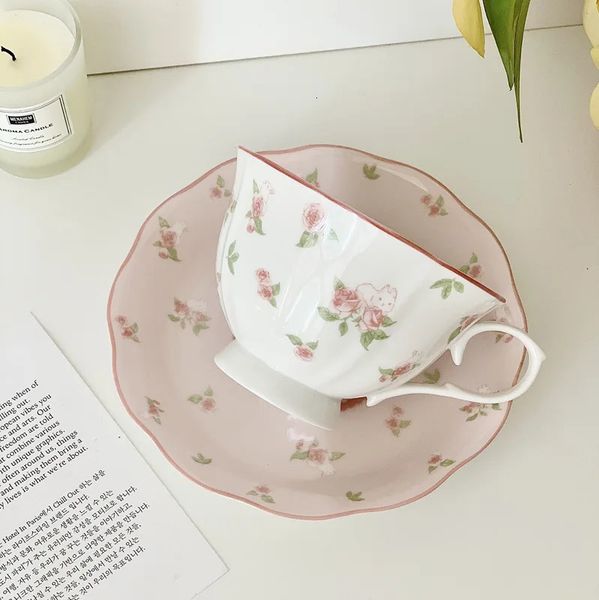 French pink rabbit printed retro coffee cup and sauce set ceramic cup lovely girl afternoon tea Dim sum and sauce 240929