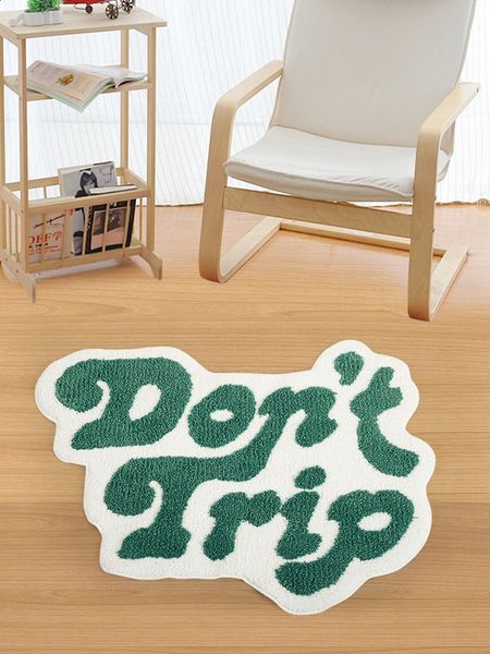 Irregular Letter Dont Trip Tufted Rug for Bathroom Living Room Black White Fluffy Carpet Bath Mat Art Home Decor 241216