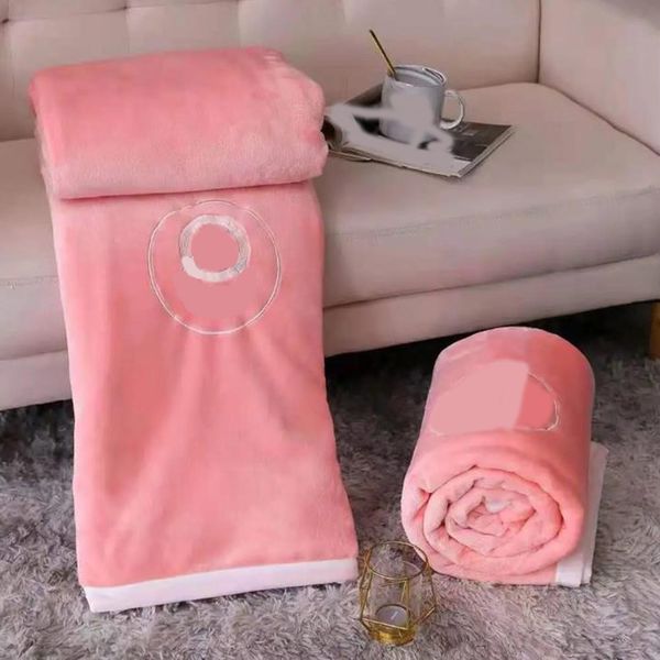 Luxury C Letter throw blanket designer bedding Cover Blankets Casual Household Living Room Sofa carpet fashion Car rug with box Z250110