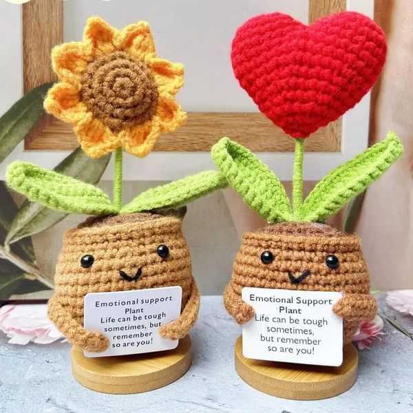 Positive Energy Heart Flower Handwoven Dolls Home Room Decor Hug Pocket Knitting Doll Card Desktop Ornament Gifts 241107
