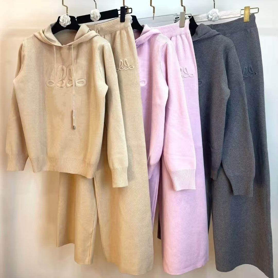 Tracksuits Designer Fashion Two Piece Set Women Knits Tank Top Sweater And Pleated Half Skirts 2Pcs Luxury Brand Hooodie Pants Sets For Women Outfit