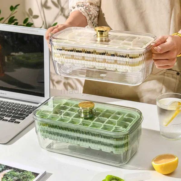 Pressing Ice Tray Ice Cube Box Refrigerator Artifact Silicone Mold with Lid Household Sealed Food Grade Ice Maker 28-56 GridM240719