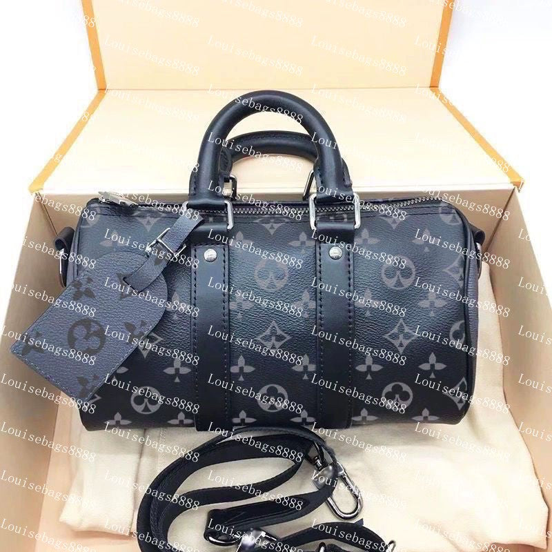 2025 Fashion New Design Bag Trio Leather Men women pillow Womens satchel mens Clutch handbag CrossBody Totes bumbag Chest pack