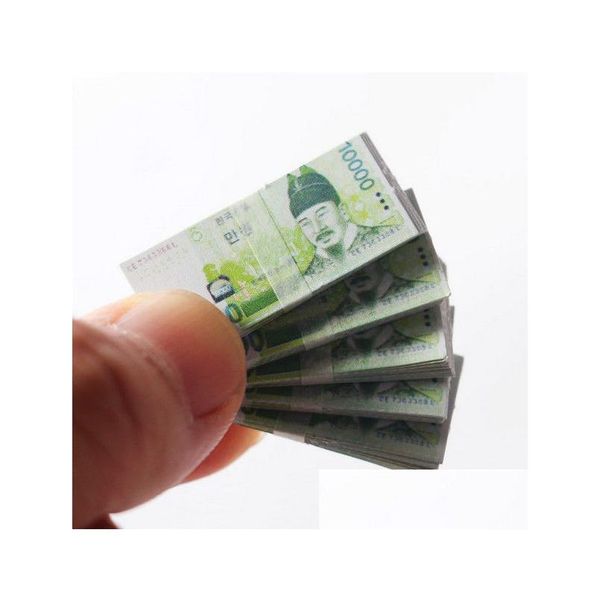 Novelty Games 50% Size South Korean Won Prop Money Copy Wholesale Krw 100 50 Notes Extra Bank Strap - Movies Play Fake Casino Po Booth Dhjp0
