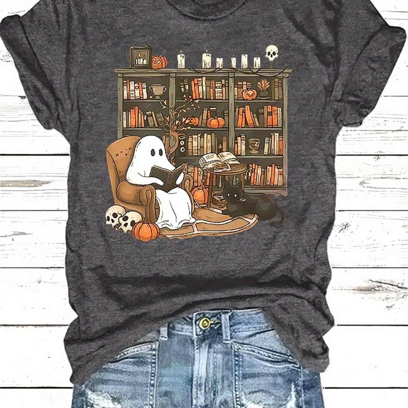 TEMU [everyday ] Halloween-themed Round Neck T-shirt For Women - & Bookshelf Design, Casual Short Sleeve Tee, Perfect For Fall & Winter, Halloween