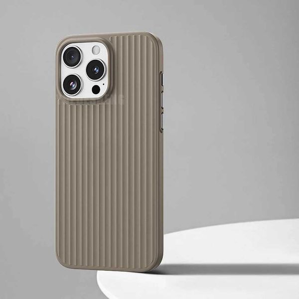 Luxury Case The luxurious ripple pattern of magnetic wireless charging case is suitable for iPhone 16 15 13 Pro. The maximum bumper is hard